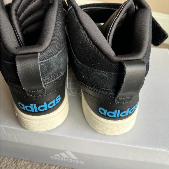 Authentic men adidas sneakers